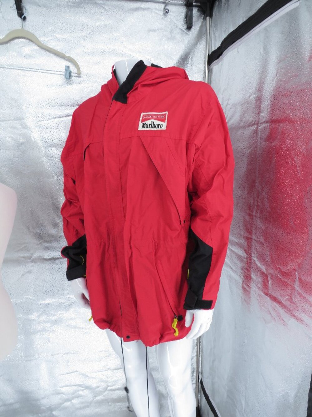 Vintage Marlboro Adventure Team Jacket Parka Red Black Large 90s Windbreaker